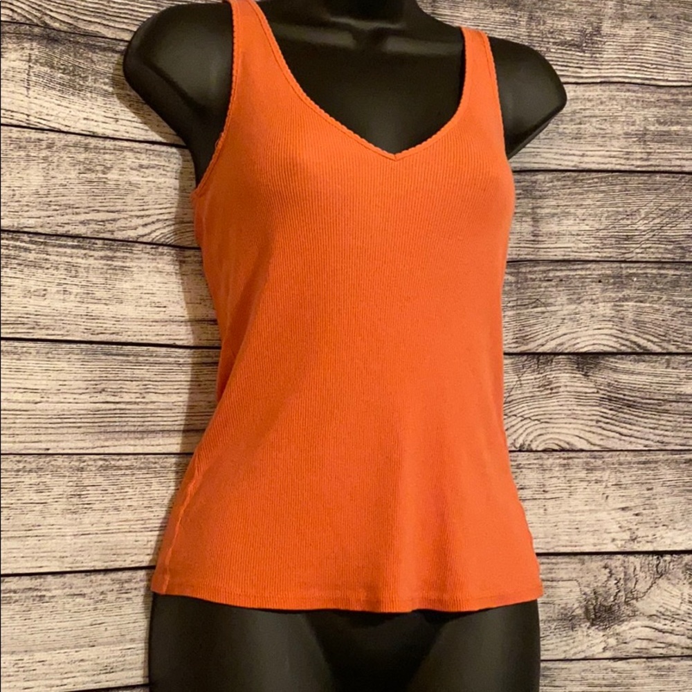 Express Delicate Double V tank - Picture 2 of 14